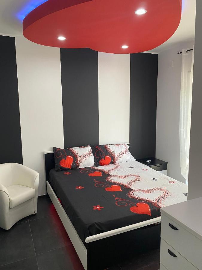Iris Room Monopoli Luaran gambar