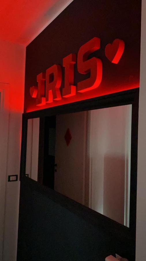 Iris Room Monopoli Luaran gambar