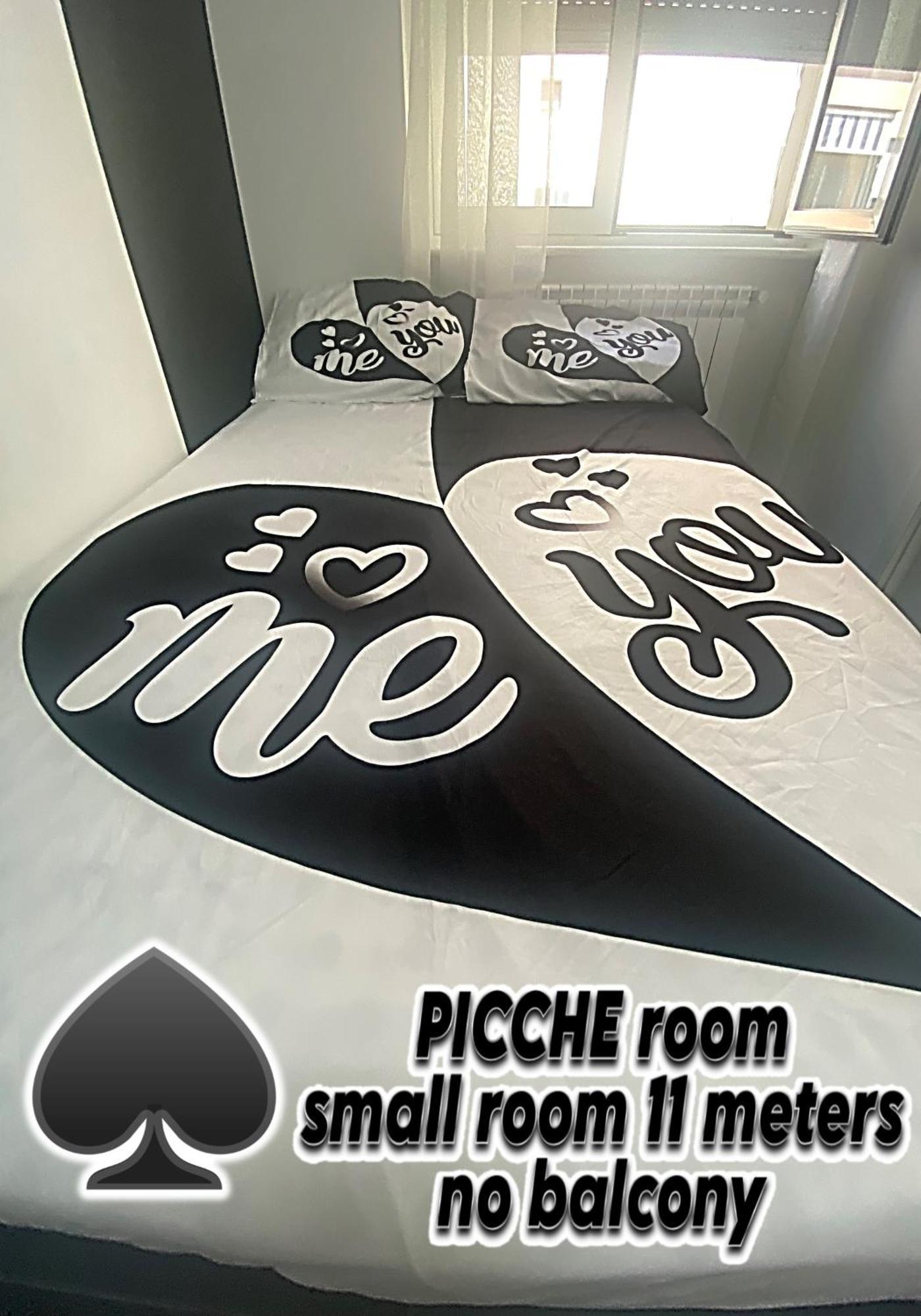 Iris Room Monopoli Luaran gambar
